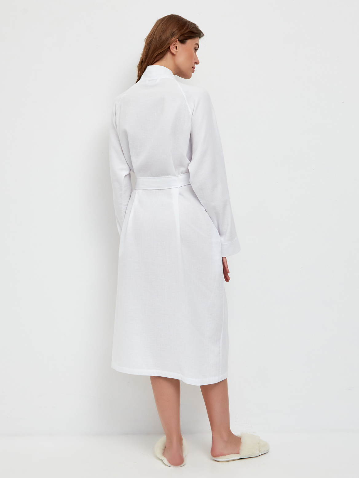 Халат женский из муслина белый
