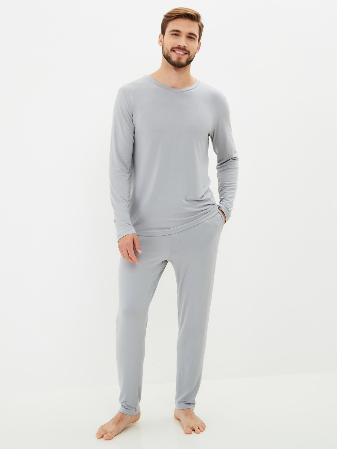 Костюм мужской лонгслив и брюки серый